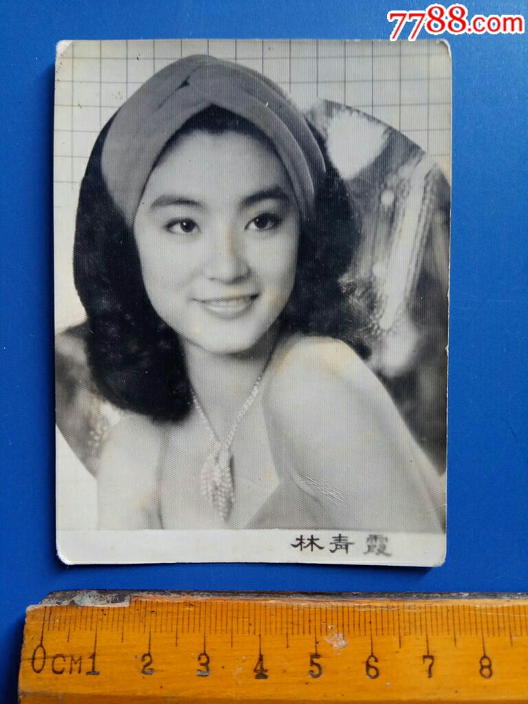  !doctype html>  html lang="en">  head>      meta charset="ut