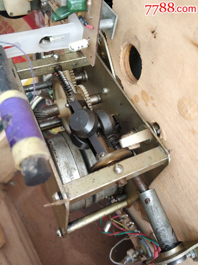 手摇唱片机-se60317713-老唱机/留声机-零售-7788收藏__收藏热线