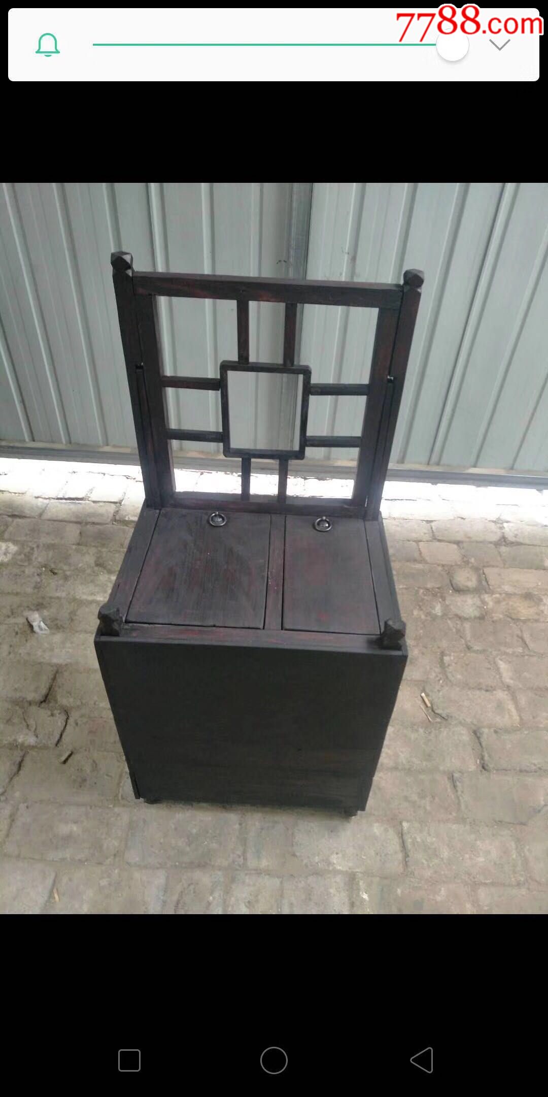 清代时期进京赶考的学子背的书箱