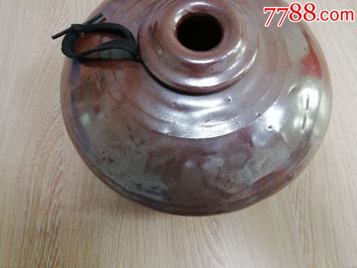 文革暖脚壶