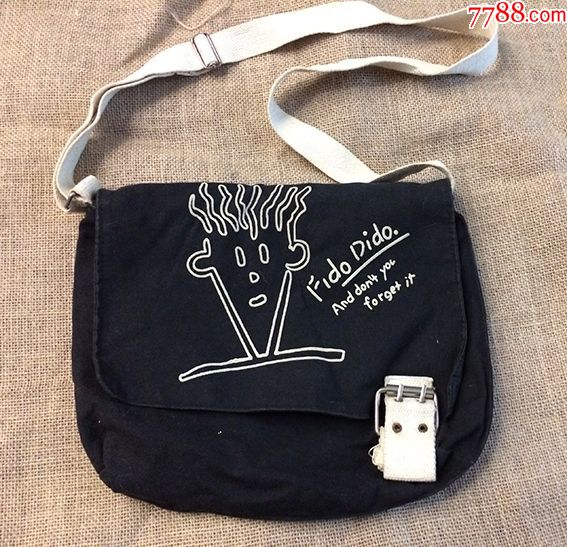 90年代fidodido单肩背包_价格50元【同舟集藏】_第