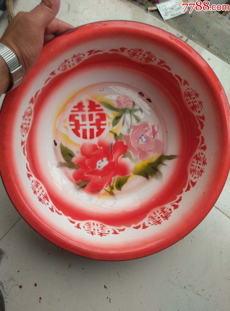 60523900  店内编号:9295 品种: 搪瓷-搪瓷 属性: 搪瓷盘/盆,年代不详