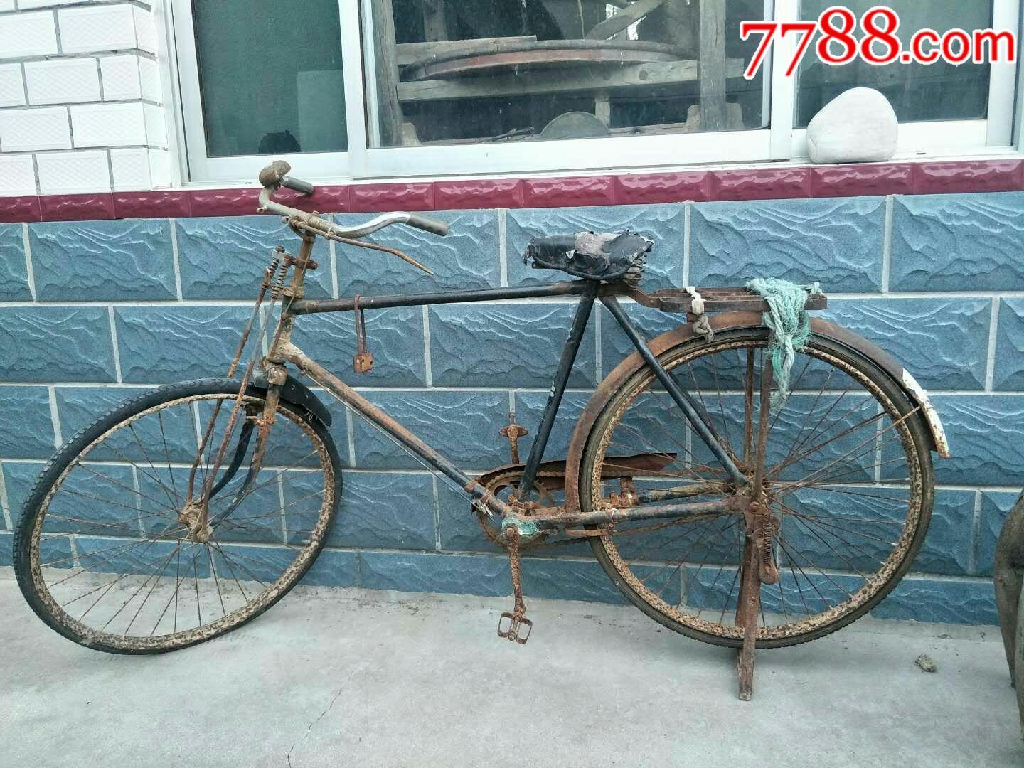 凤凰牌自行车