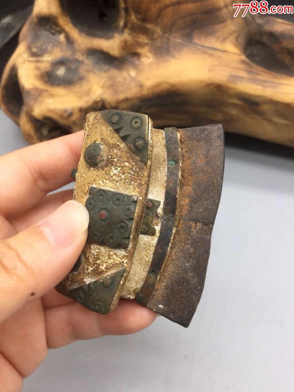 老火镰,尺寸6.3*4.8厘米,品相如图,特价260包快递