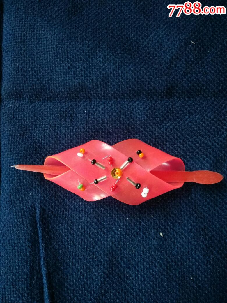 八十年代老库存国货收藏怀旧儿童塑珠发夹