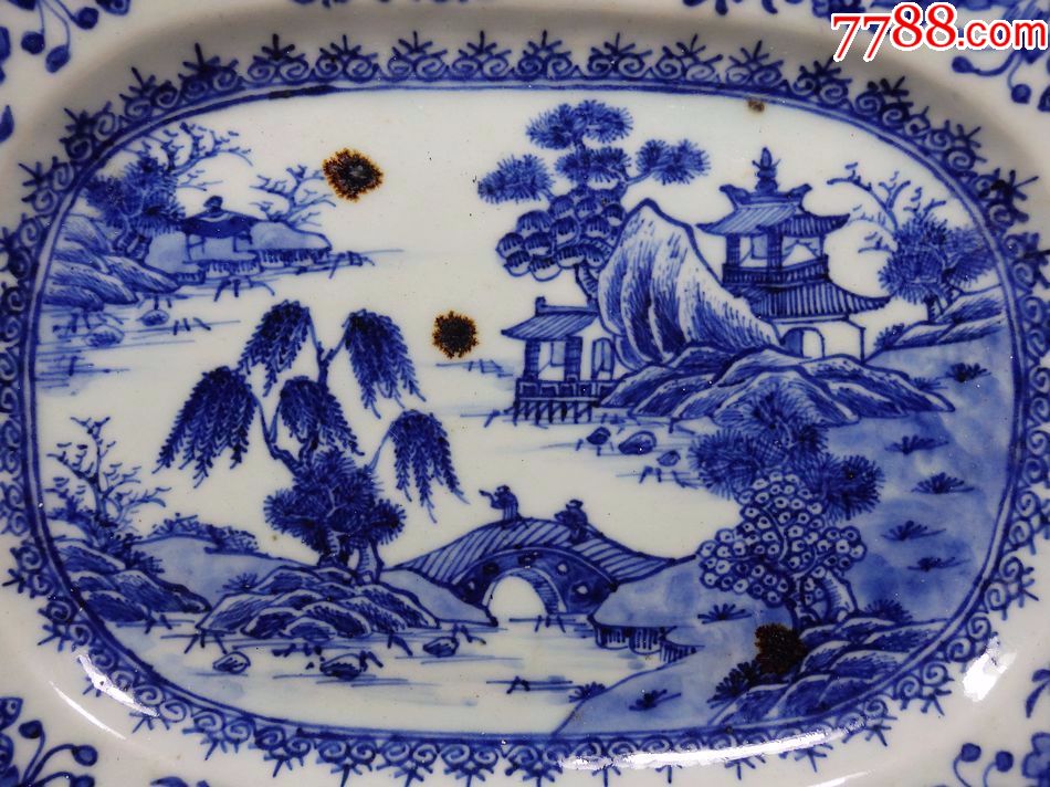 乾隆青花山水开窗绘画方盘