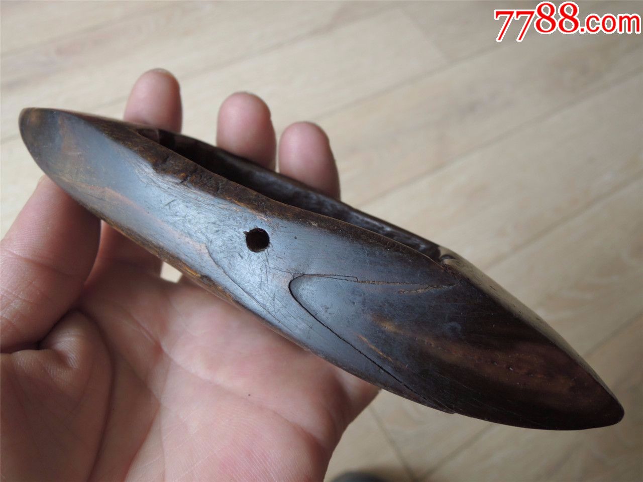 纺织工具收藏180709-解放前后边疆手工制牛角梭子16.5cm-104g