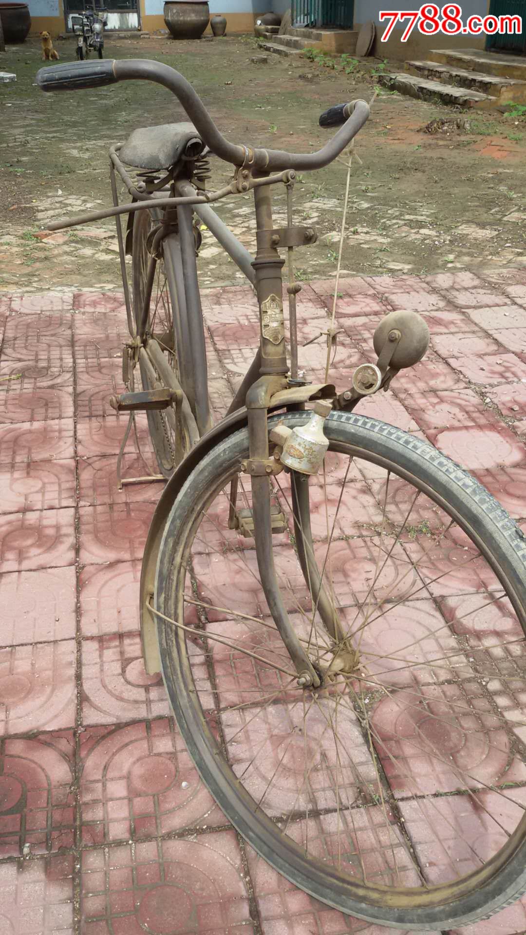 老钻石弯梁自行车图片