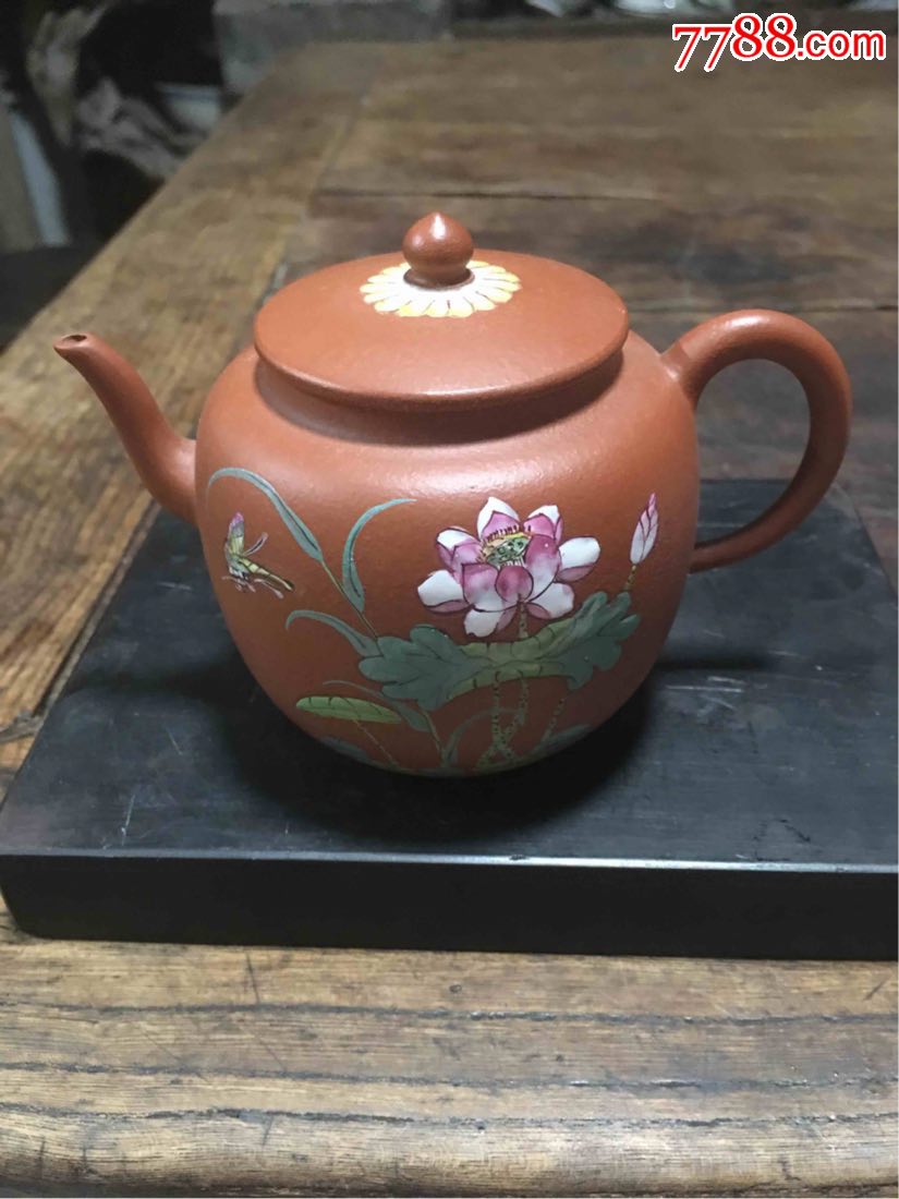 顾景舟第三代传人(顾华君)工艺美术师手工制作的荷塘月色壶