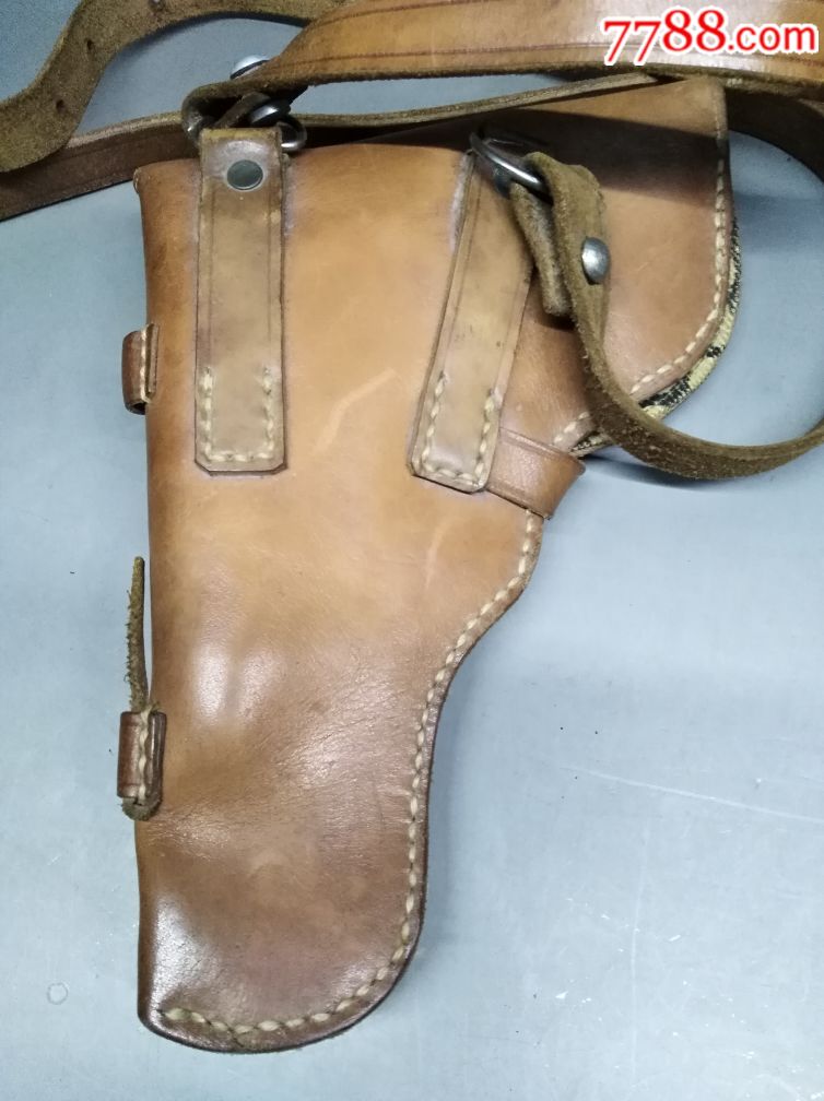 五四皮枪套,品好不议价