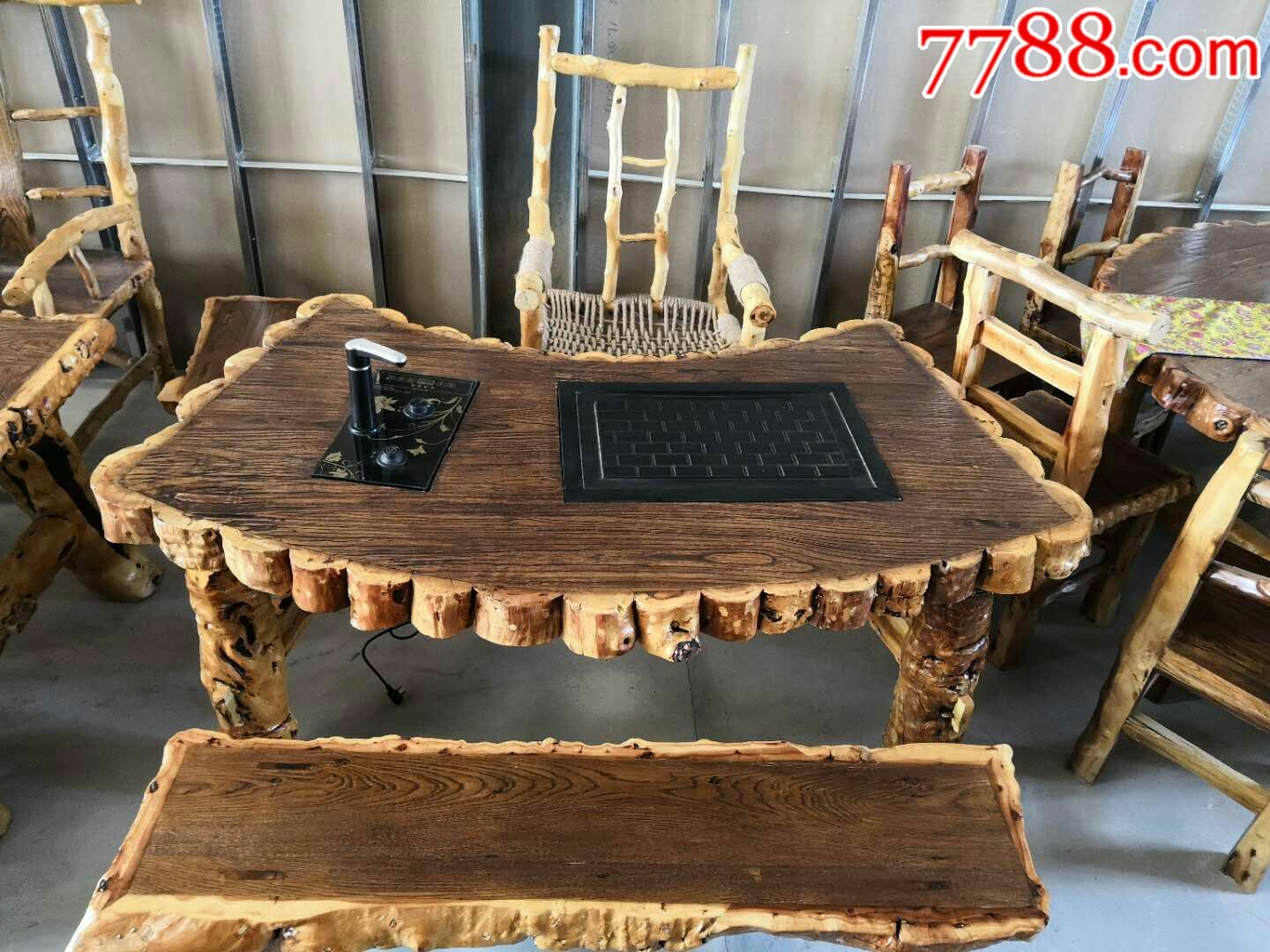 枣木扇形茶桌五件套,一桌一主椅两短凳一长凳,款式新颖,造型独特