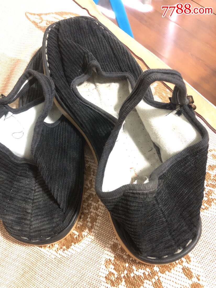 八十年代一带布鞋