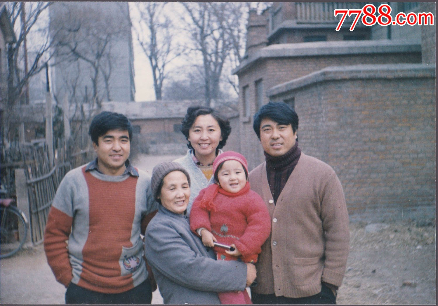 80年代全家福图片