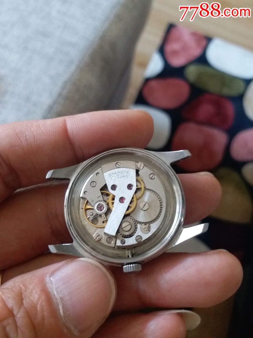 极品1120品相非常好,盘面特殊上海拼音在下面写_手表/腕表_第4张_7788