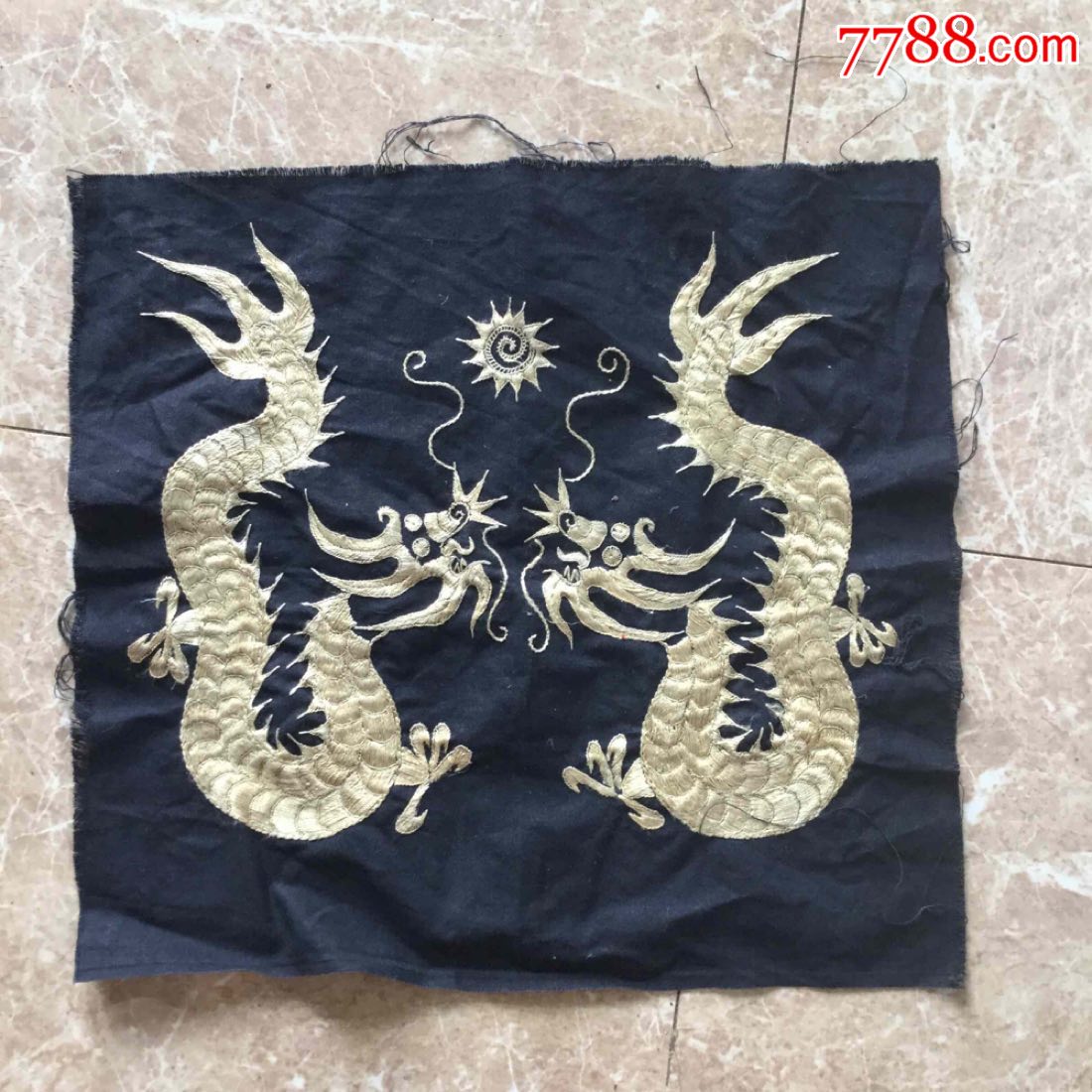 双龙夺宝二龙戏珠早期刺绣老绣品老绣片