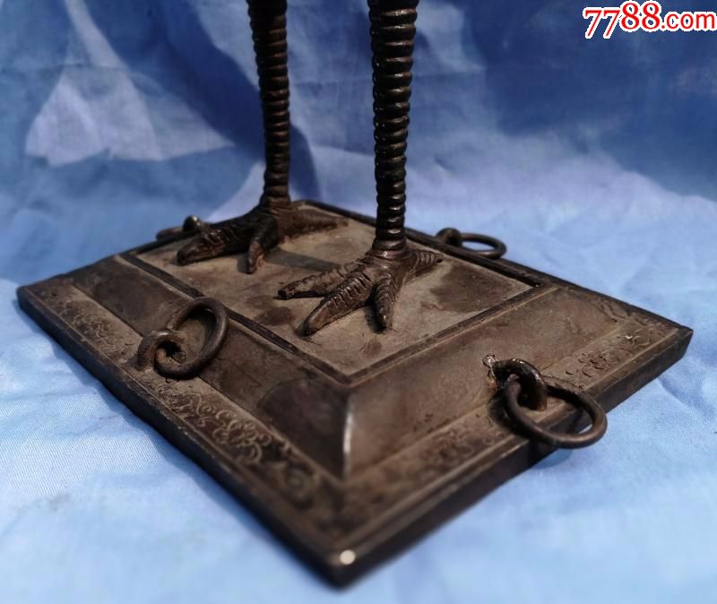 清代铜动物型笔挂约426公分高