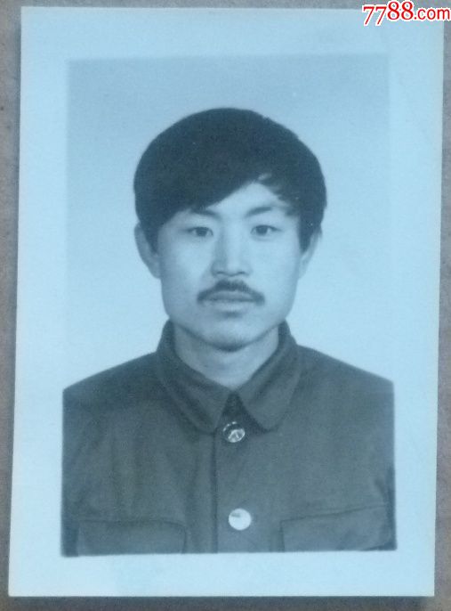 80年代男青年照片图片