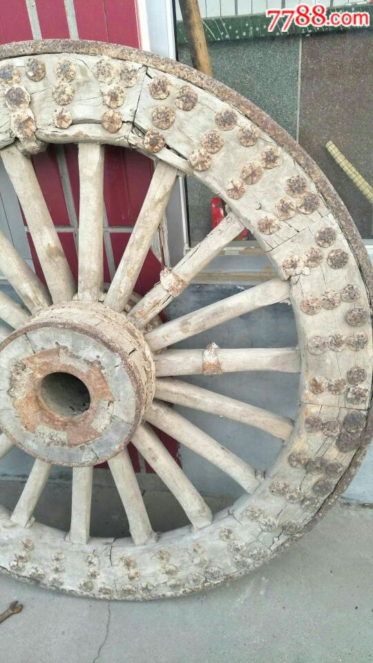大车木轱辘一对