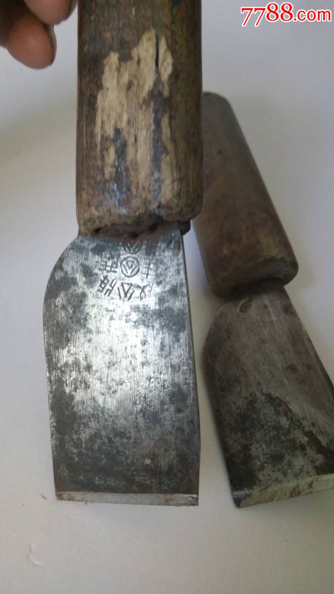 民国时期遗留木工工具小扁铲两把