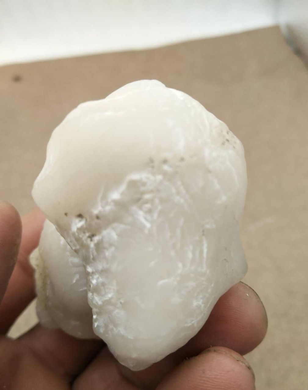 132克新疆哈密奶油蛋白玉