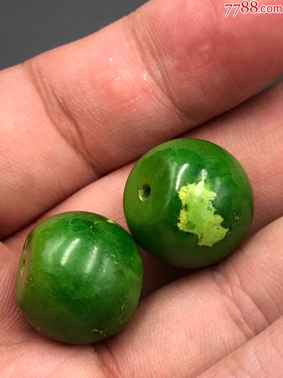 16毫米纯天然原矿三无绿松石郧西料菜籽绿鼓珠配饰一对保真假一赔万