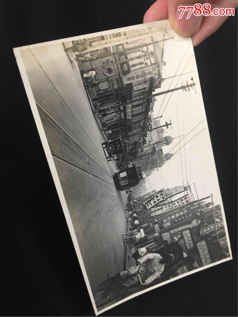 【照片珍藏】民国20年代上海街市建筑照片_南京路繁忙景象-老照片