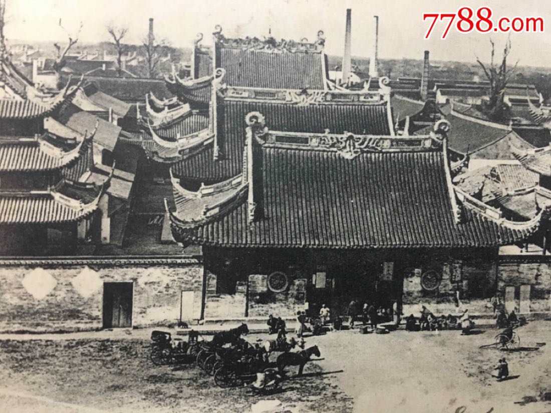 【影像资料】清末上海风光建筑照片式明信片_上海龙华寺全景及大门前