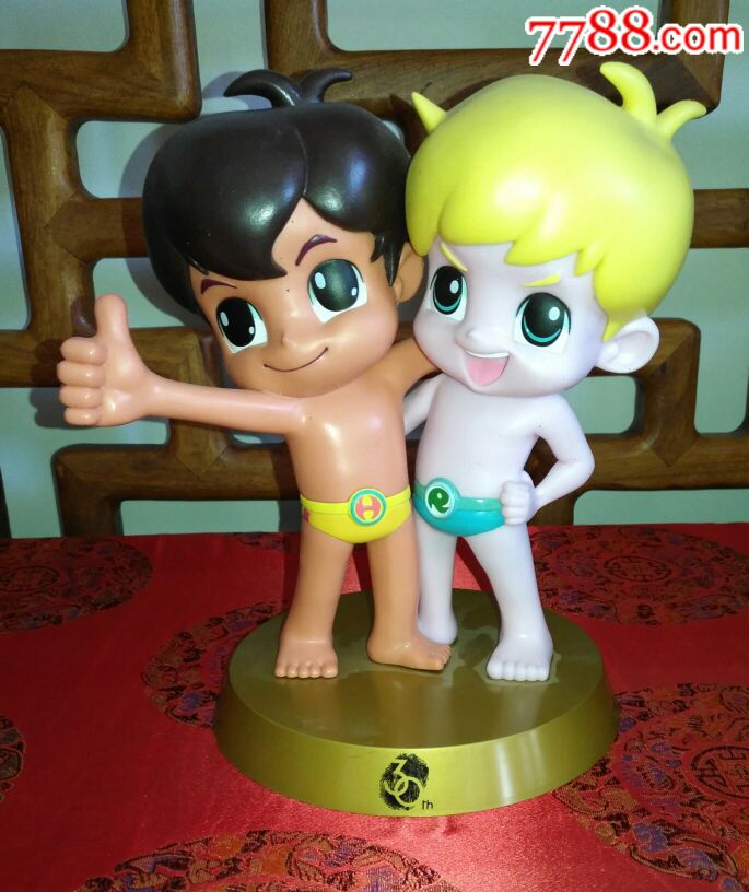 庆祝海尔集团成立30周年【海尔兄弟】纪念玩具玩偶