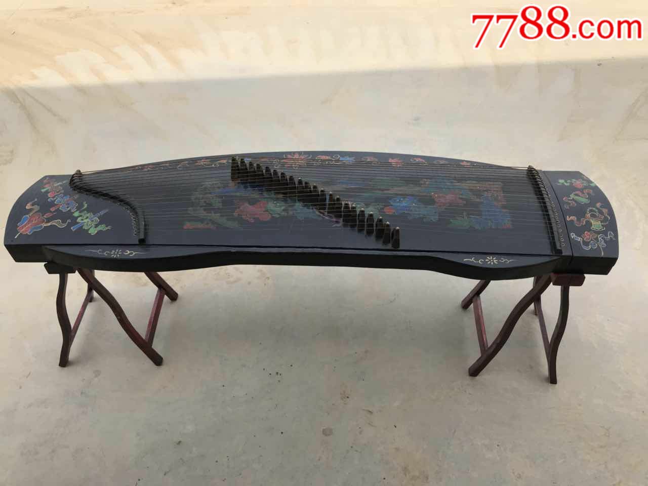 清代金丝楠木手工绘画古筝木质坚实柔密纹理间若金丝隐现