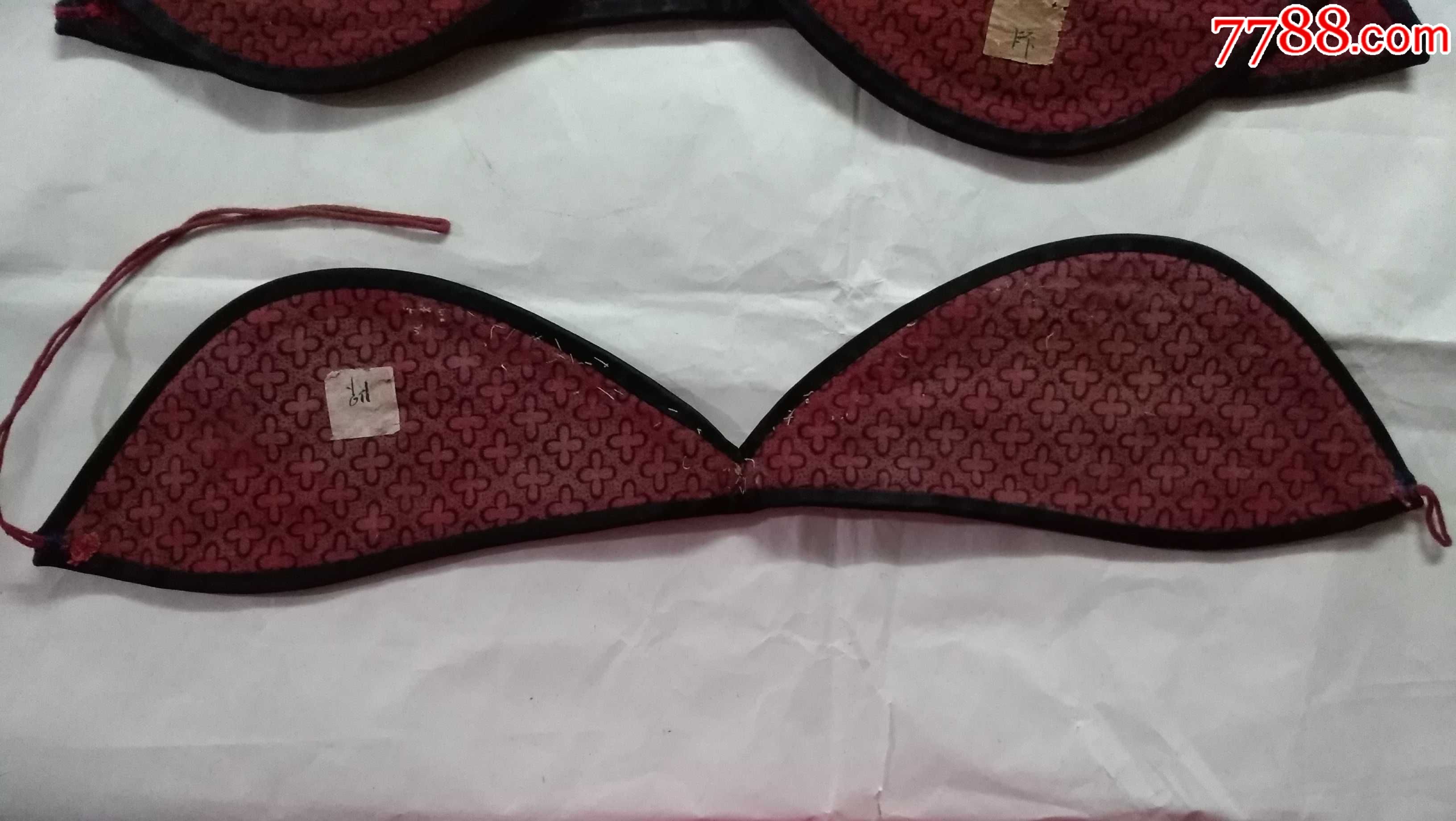 民国时期浙江省的浙省"天章"牌胸罩三副