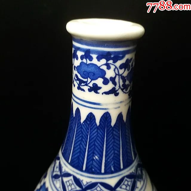管仲酒业款青花瓷空酒瓶