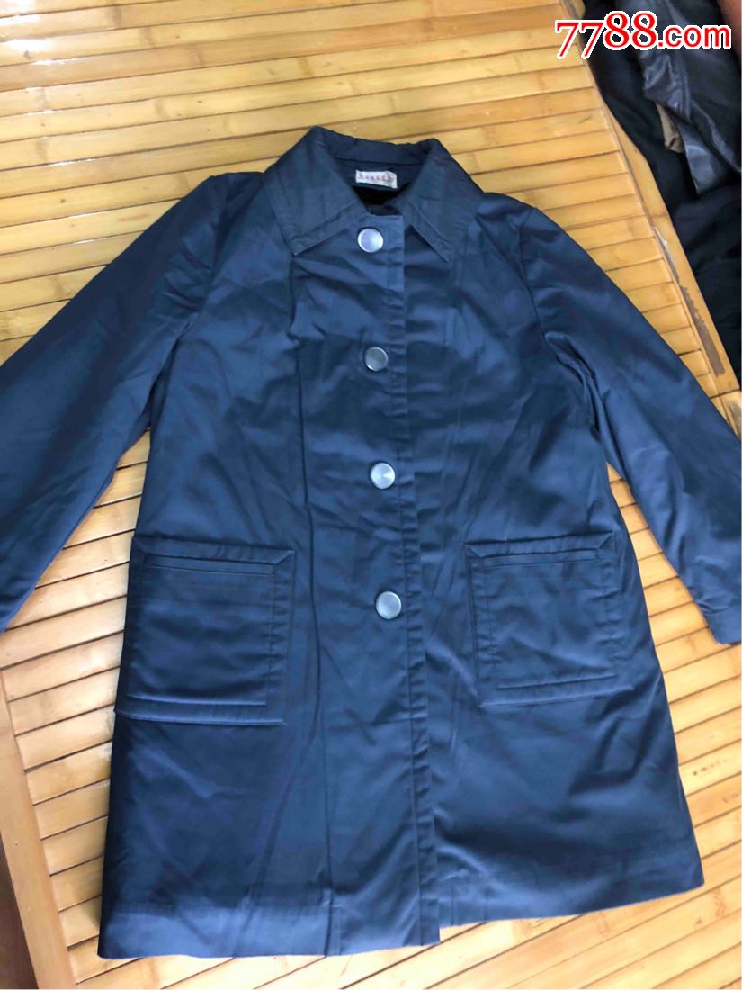 迪卡有机玻璃大衣