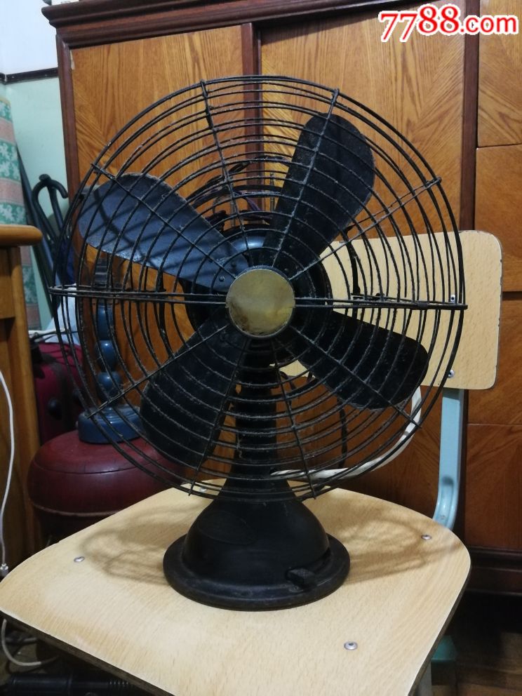 伪满时期日立牌电风扇