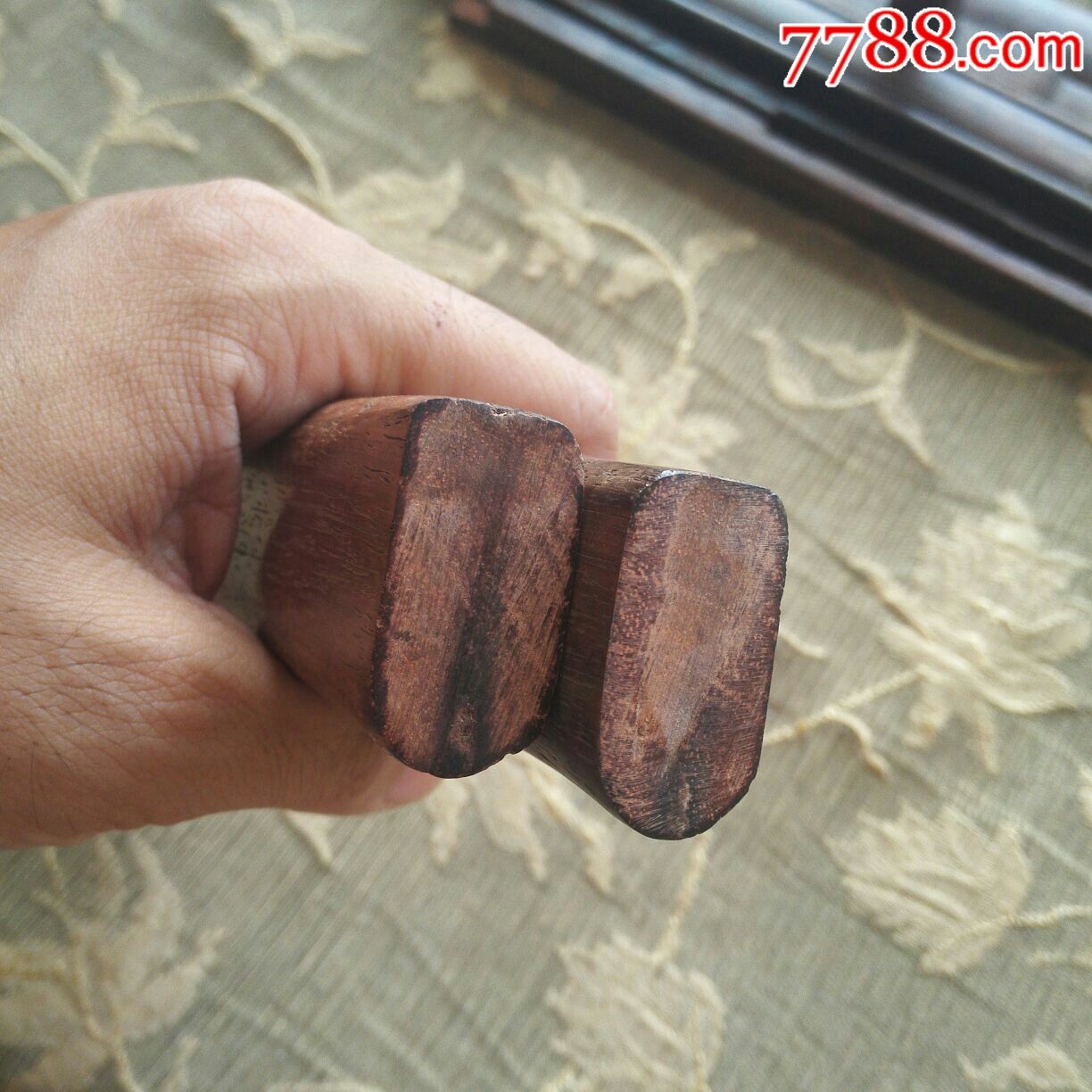 老黄花梨锯拐一对