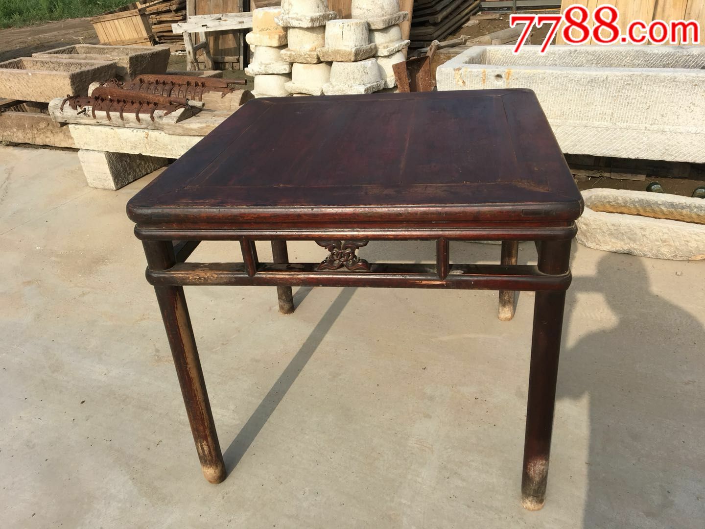 清中期核桃木方桌八仙桌餐桌民俗装饰佳品