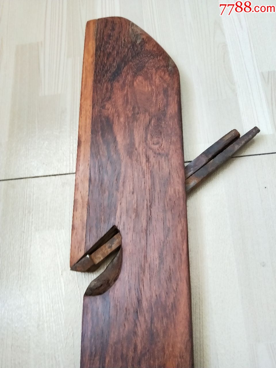 清代老海南黄花梨【线刨床】尺寸41x8cm