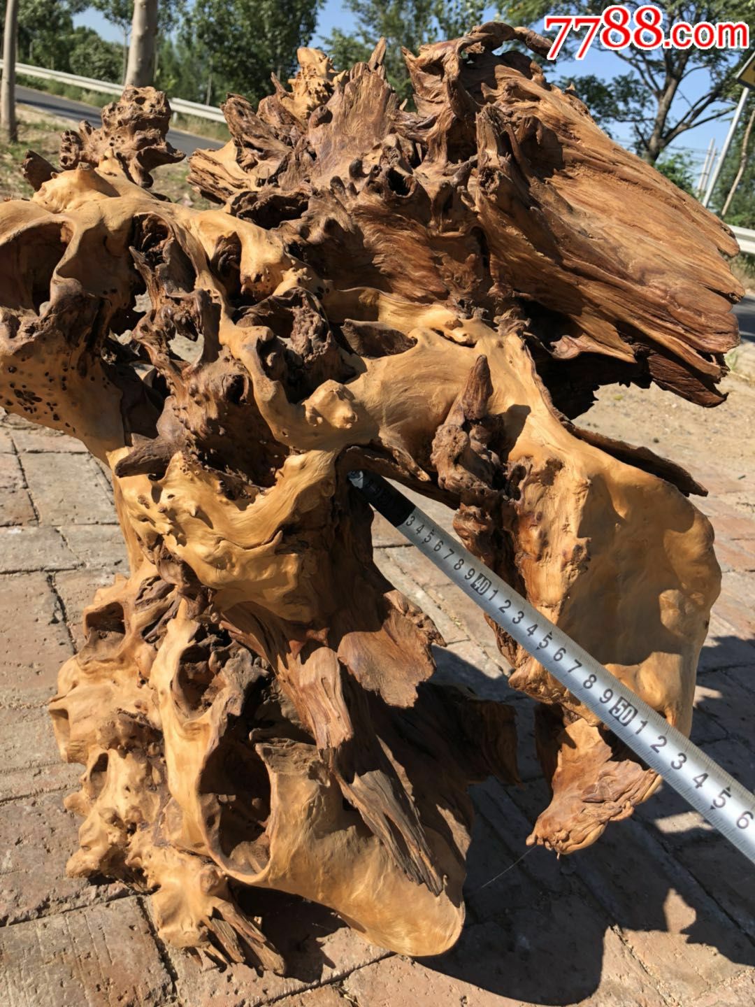 香樟木摆件,自然风化,纹理优美,形状漂亮,全品包老