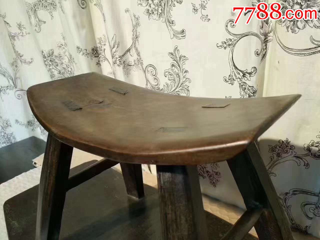 插秧用的翘翘的凳!