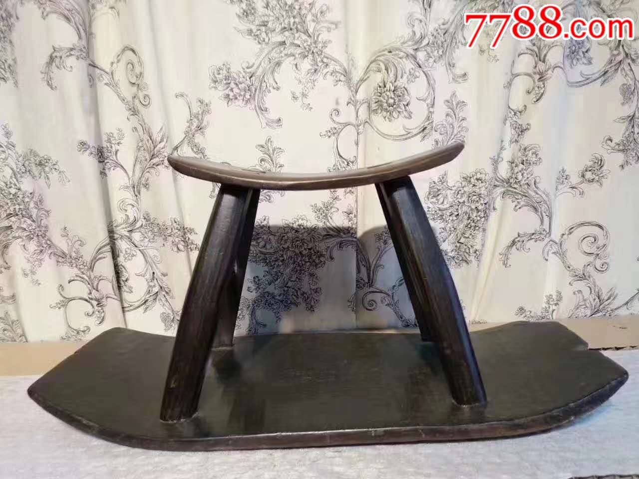 插秧用的翘翘的凳!