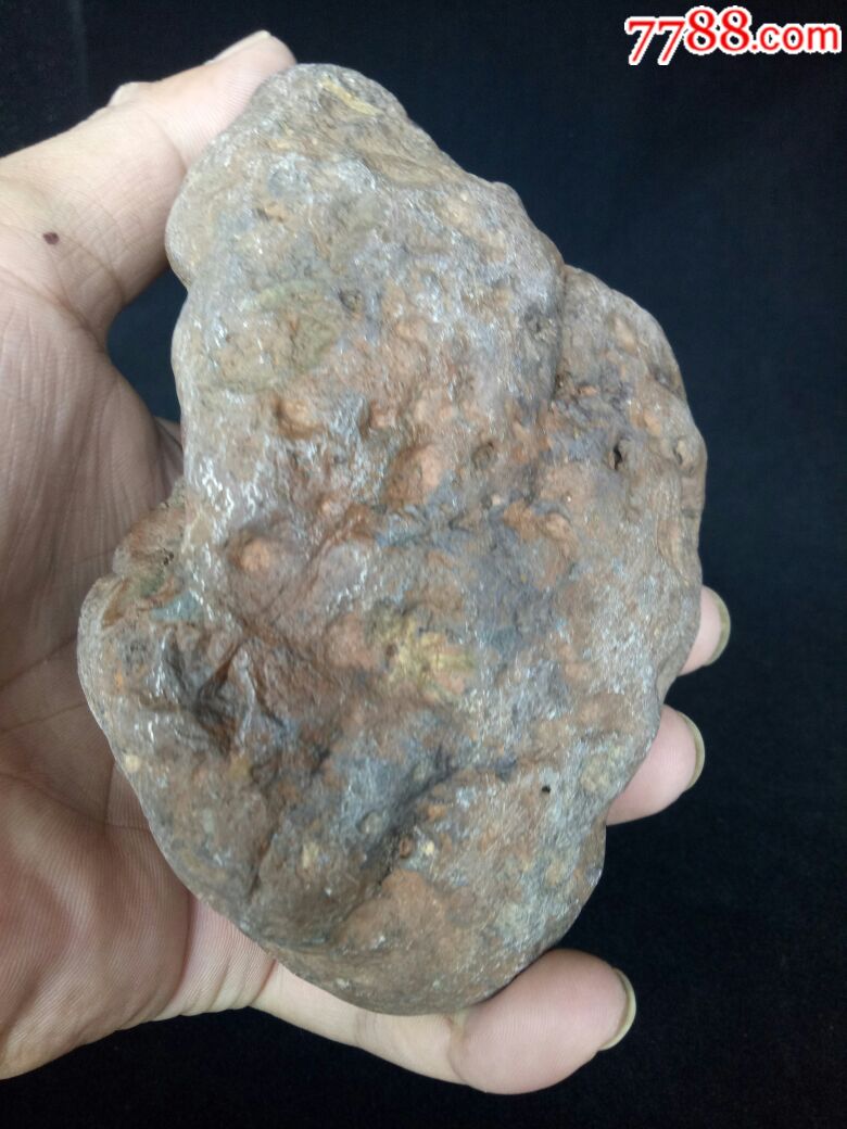 陨石中的陨硫铁特征图片