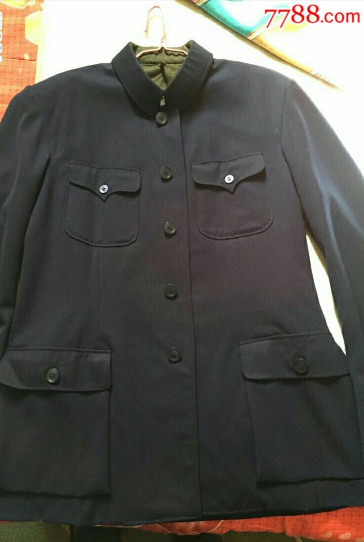 老式中山装