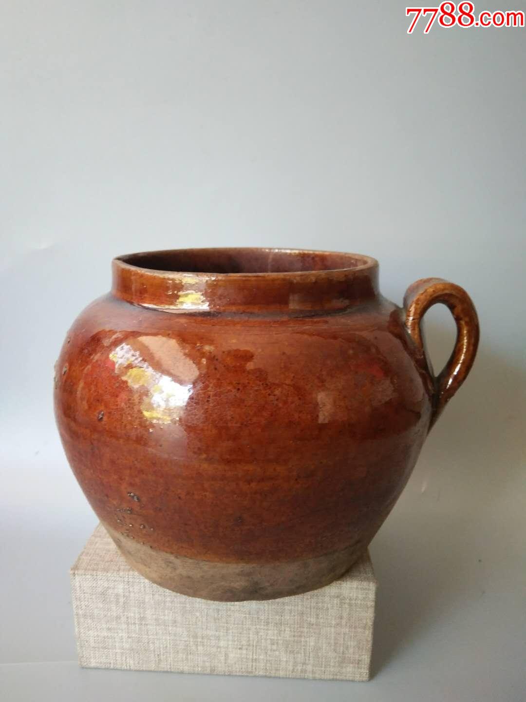 民国侧把酱釉罐