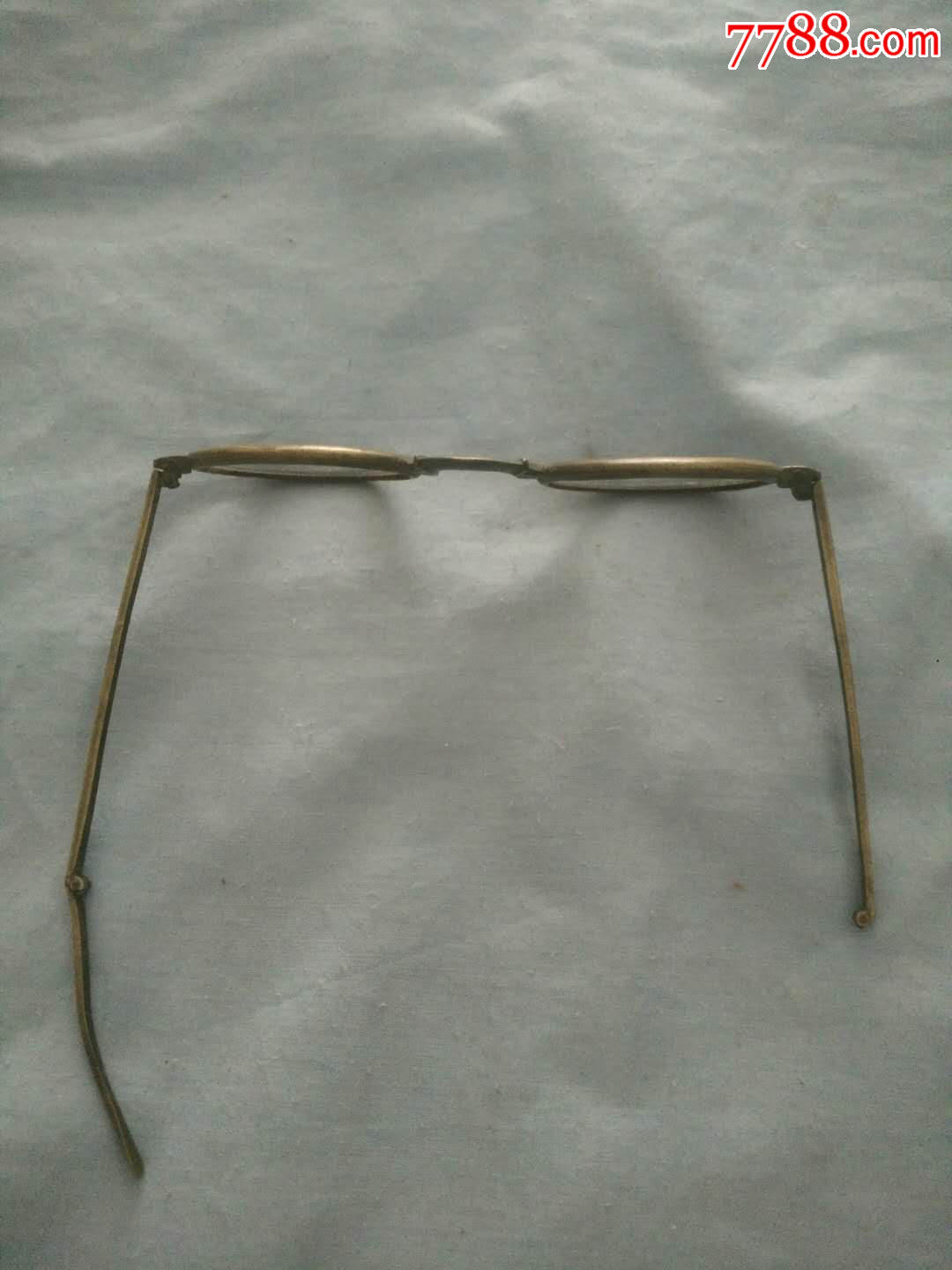 清末民国老铜框眼镜折叠腿有一腿残有点花尺寸1237cm