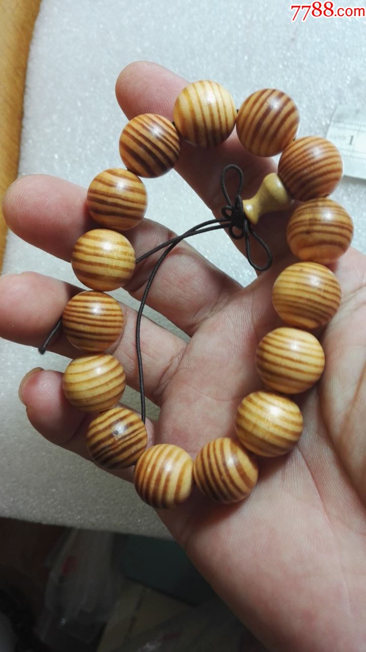 帝王血龙木透光15mm佛珠