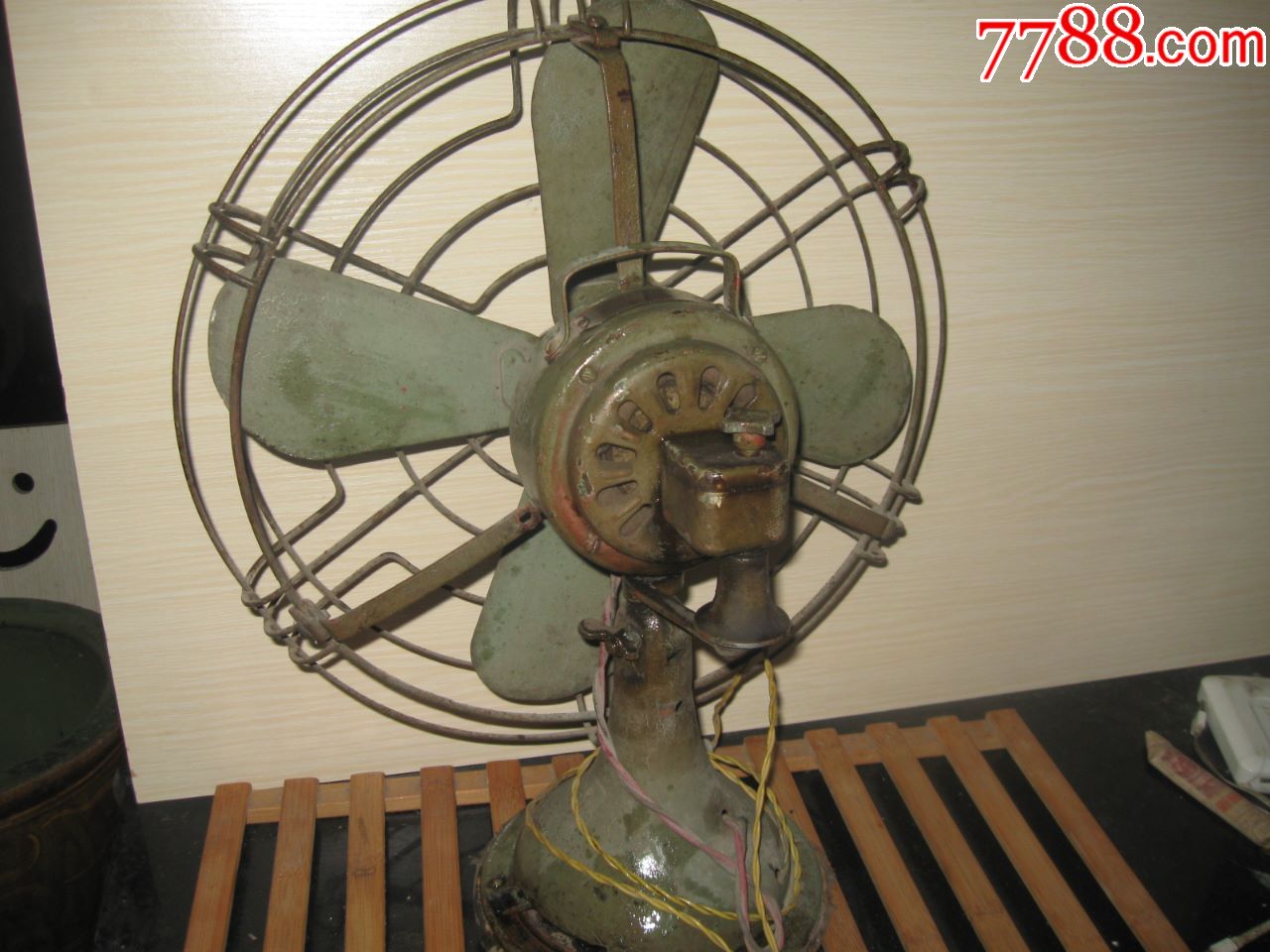 老上海怀旧-华生牌电风扇(铜转叶)