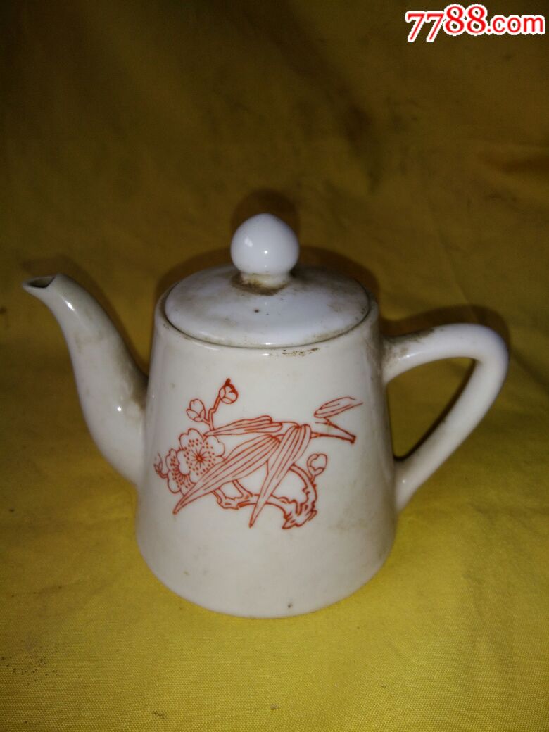 云南丽江瓷厂老瓷壶