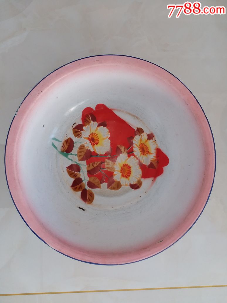 60年代-90年代大搪瓷盆14个合售