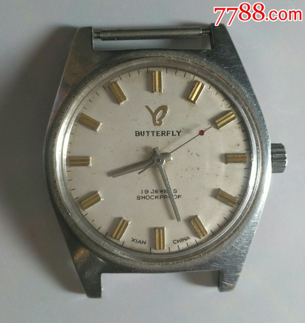 蝴蝶老手表
