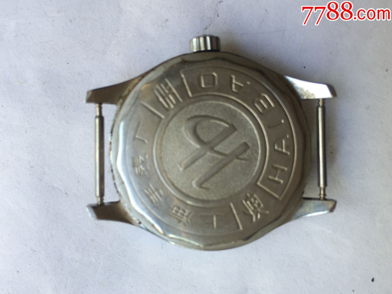 上海中型双色面海宝牌机械手表