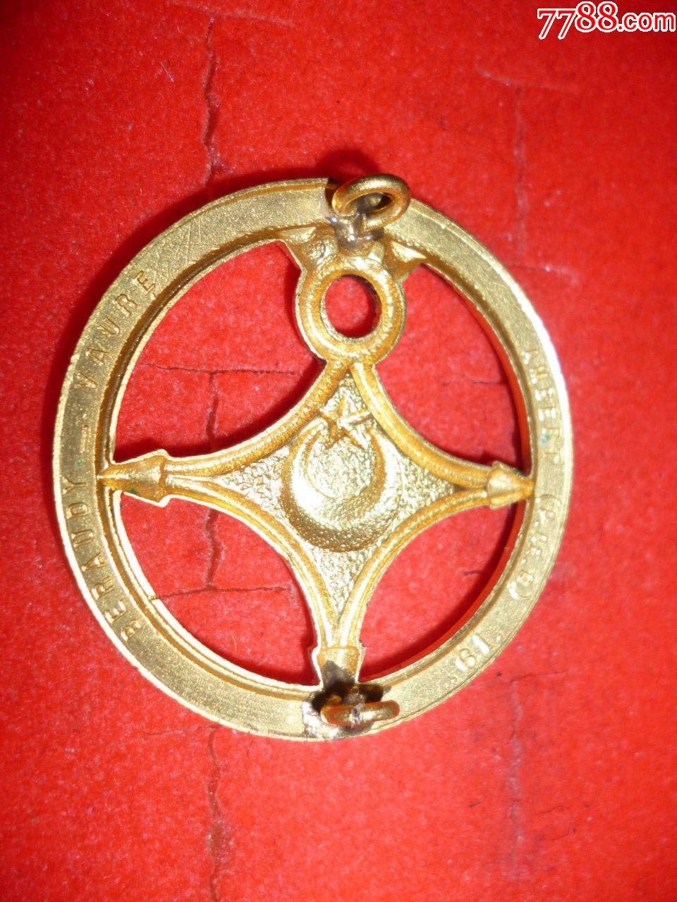 法国撒哈拉特种*队蓓蕾帽徽